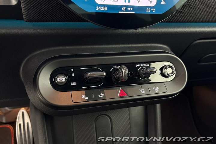Mini Cooper 3dvéř. John Cooper Works 2025