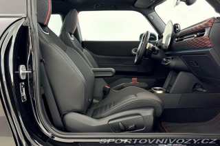 Mini Cooper 3dvéř. John Cooper Works 2025