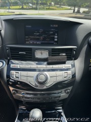 Infiniti Ostatní modely Sedan M 37 Sport 2012