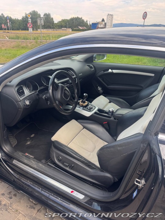 Audi S5  2008