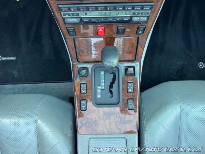 Mercedes-Benz SL 300 R129 1991
