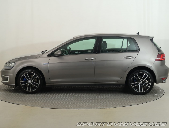 Volkswagen Golf GTE 2015