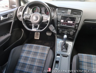 Volkswagen Golf GTE 2015