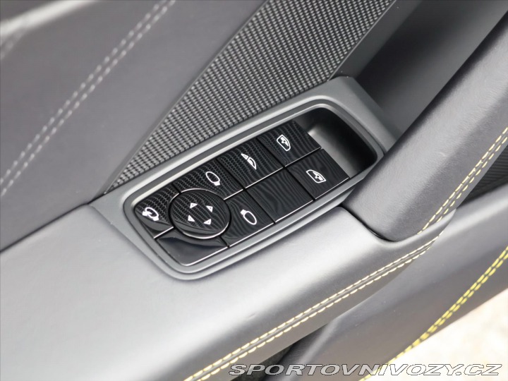 Porsche 911 3,0 B6 331kW 7MAN DPH Car 2021