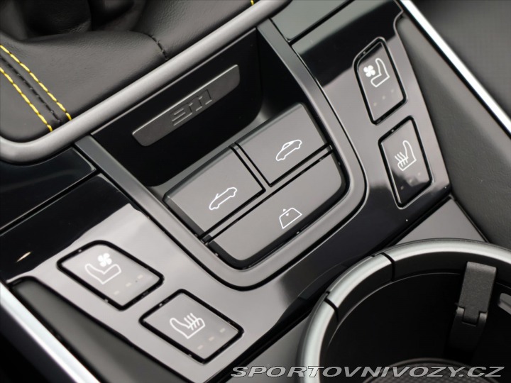 Porsche 911 3,0 B6 331kW 7MAN DPH Car 2021