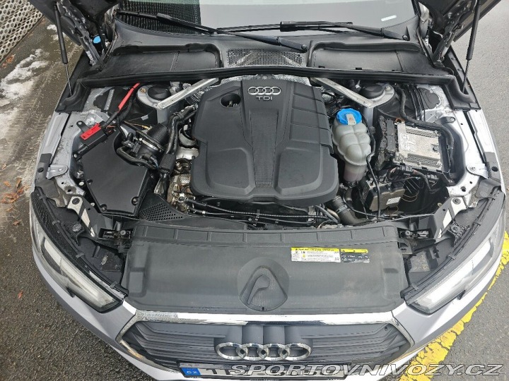 Audi A4 Avant 2,0 VELMI DOBRÝ S 2017