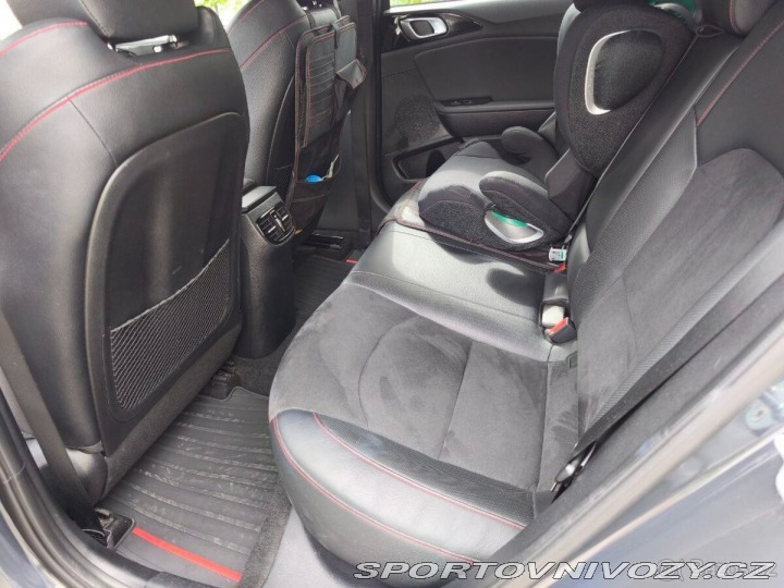 Kia ProCeed 1,6 GT | TOP výbava | T 1800