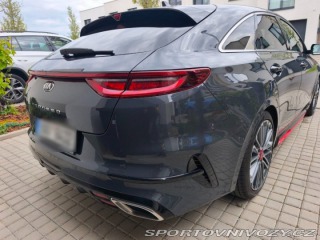Kia ProCeed 1,6   GT | TOP výbava | T 1800