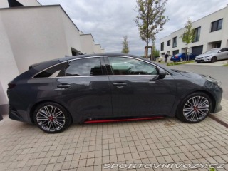 Kia ProCeed 1,6   GT | TOP výbava | T 1800