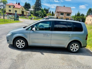 Volkswagen Ostatní modely Touran 2,0   TDI 103kw DSG rv.20 2010