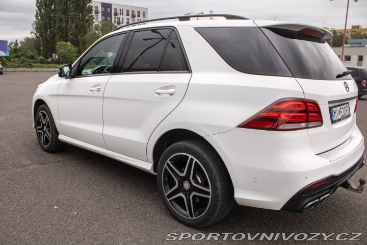 Mercedes-Benz Ostatní modely GLE SUV SUV 350d 4Matic AMG Pake 2016