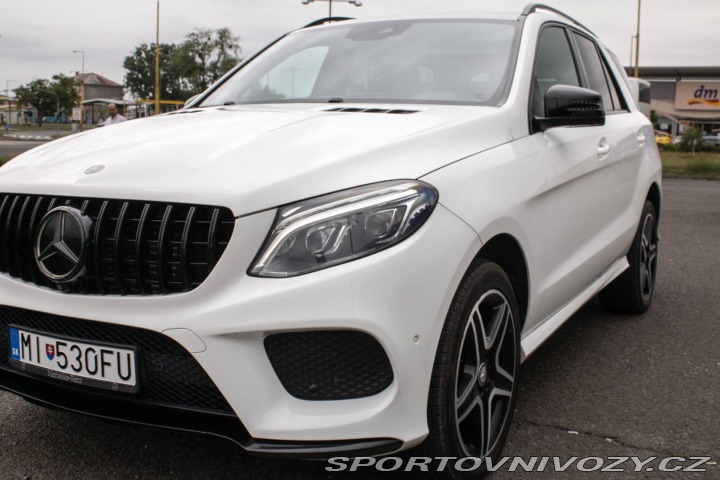 Mercedes-Benz Ostatní modely GLE SUV SUV 350d 4Matic AMG Pake 2016