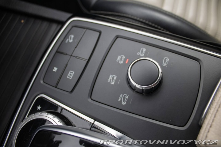 Mercedes-Benz Ostatní modely GLE SUV SUV 350d 4Matic AMG Pake 2016