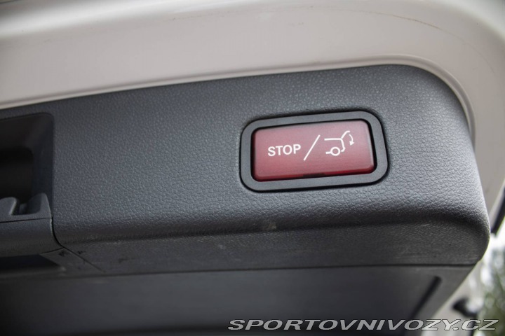 Mercedes-Benz Ostatní modely GLE SUV SUV 350d 4Matic AMG Pake 2016