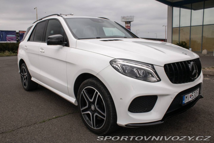 Mercedes-Benz Ostatní modely GLE SUV SUV 350d 4Matic AMG Pake 2016