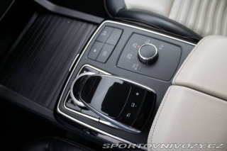Mercedes-Benz Ostatní modely GLE SUV SUV 350d 4Matic AMG Pake 2016