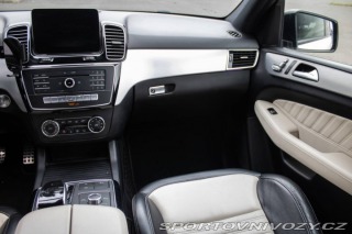 Mercedes-Benz Ostatní modely GLE SUV SUV 350d 4Matic AMG Pake 2016