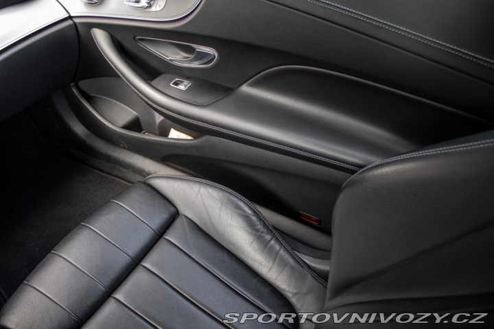 Mercedes-Benz E Kupé 400 4matic A/T 2017