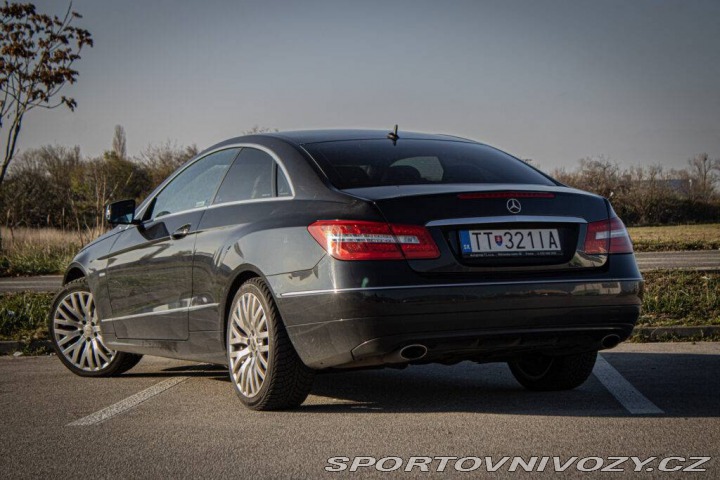 Mercedes-Benz E Kupé  350CDI, 170kW, A7, 2011