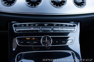 Mercedes-Benz E Kupé 450 4matic A/T 2020