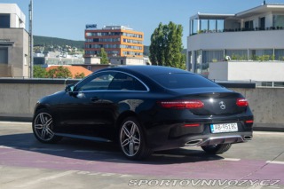 Mercedes-Benz E Kupé 450 4matic A/T 2020
