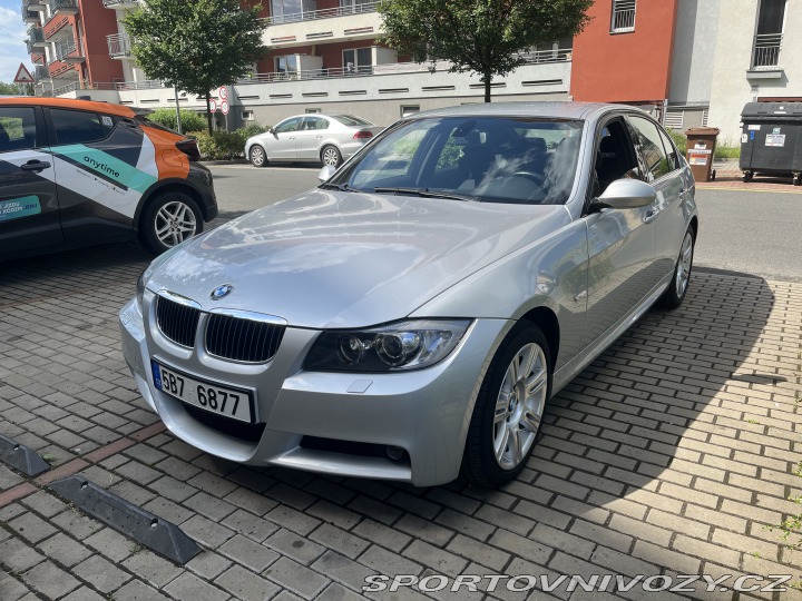 BMW 3 E90 330xi 2008