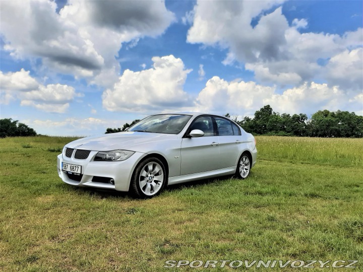 BMW 3 E90 330xi 2008