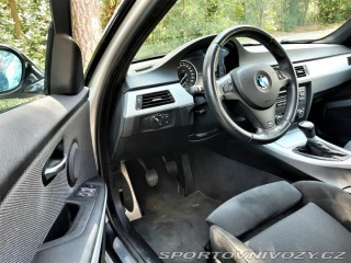 BMW 3 E90 330xi 2008