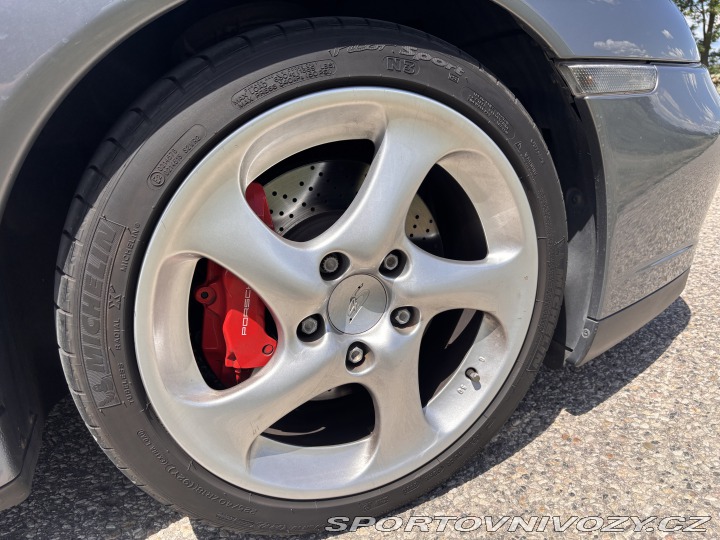 Porsche 911 Carrera 4S 996 2004