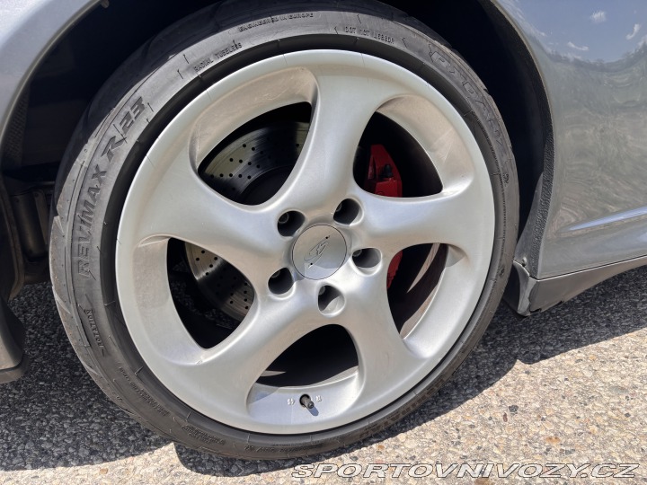 Porsche 911 Carrera 4S 996 2004
