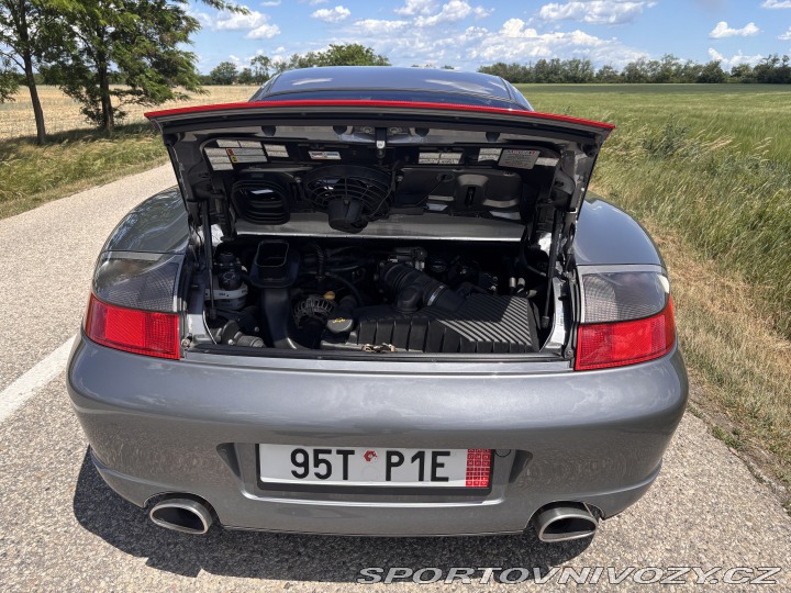 Porsche 911 Carrera 4S 996 2004
