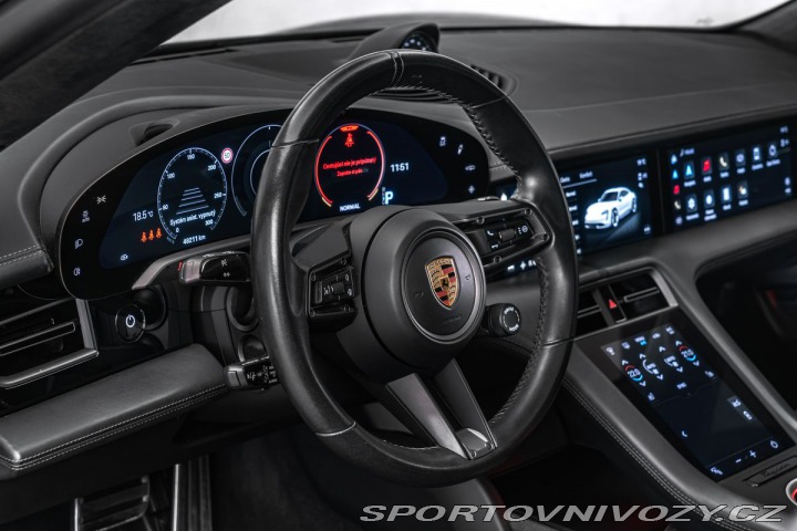 Porsche Taycan Turbo S Keramiky Pano 360 2020