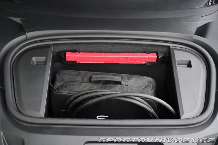 Porsche Taycan PERFORMANCE BATTERY PLUS 2024