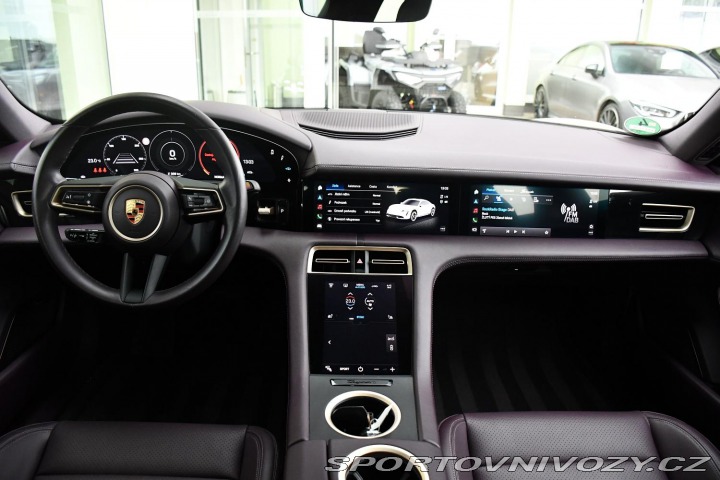 Porsche Taycan PERFORMANCE BATTERY PLUS 2024
