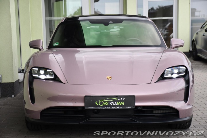 Porsche Taycan PERFORMANCE PLUS 2024