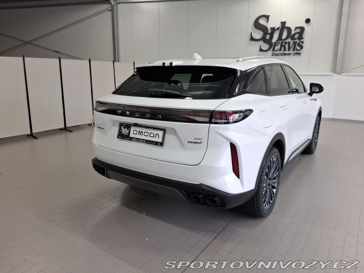 Ostatní značky Ostatní modely Omoda 9 Premium 1.5TGDI PHEV AWD 2026