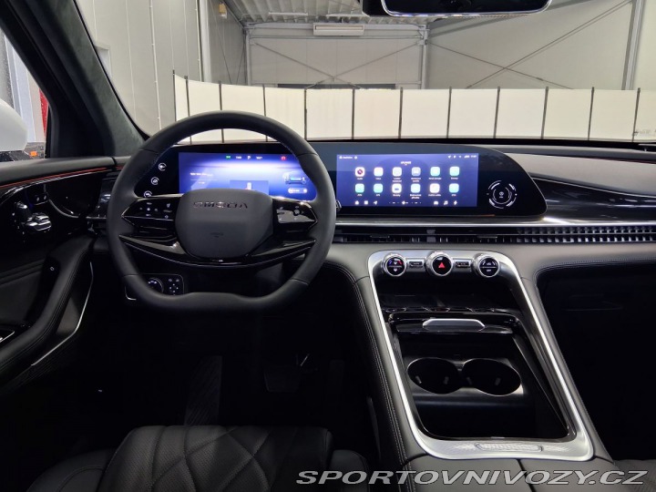 Ostatní značky Ostatní modely Omoda 9 Premium 1.5TGDI PHEV AWD 2026