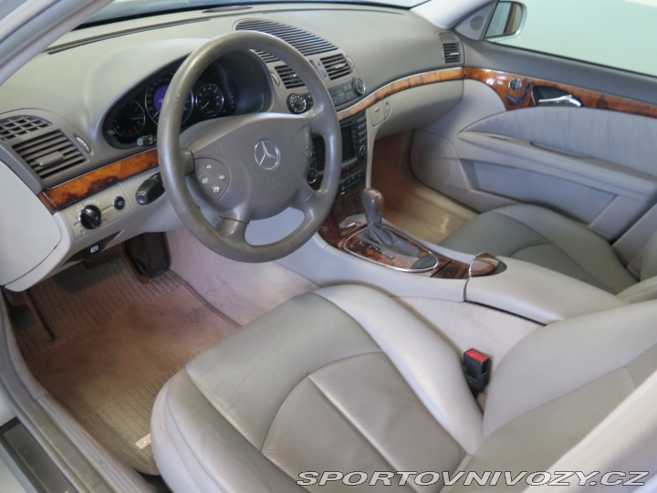 Mercedes-Benz E E320,LPG,tažné,klima,kůže 2004
