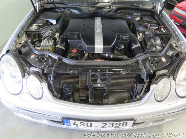 Mercedes-Benz E E320,LPG,tažné,klima,kůže 2004