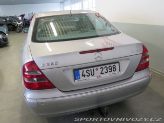 Mercedes-Benz E E320,LPG,tažné,klima,kůže 2004