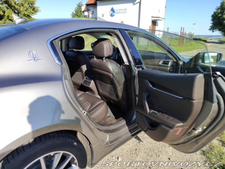 Maserati Ghibli SQ4 2014