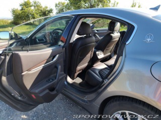 Maserati Ghibli SQ4 2014