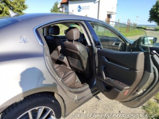 Maserati Ghibli SQ4 2014