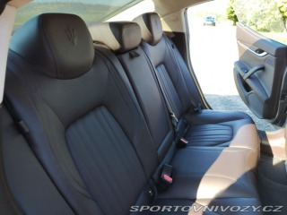 Maserati Ghibli SQ4 2014