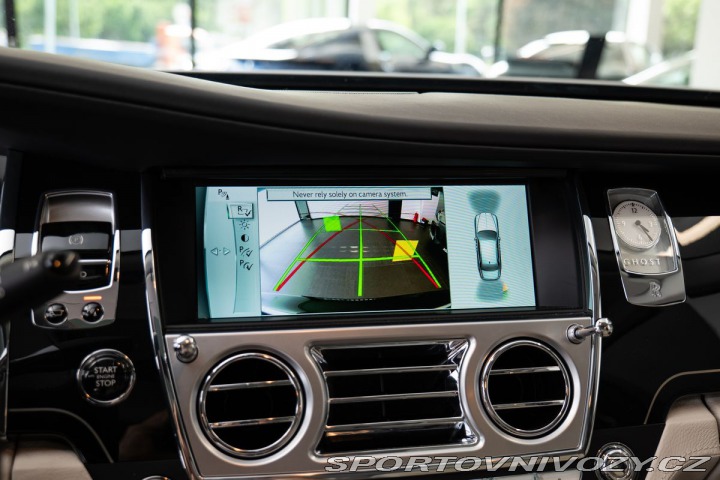 Rolls Royce Ghost Family 360/Pano/Masážní s 2016