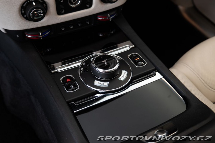 Rolls Royce Ghost Family 360/Pano/Masážní s 2016
