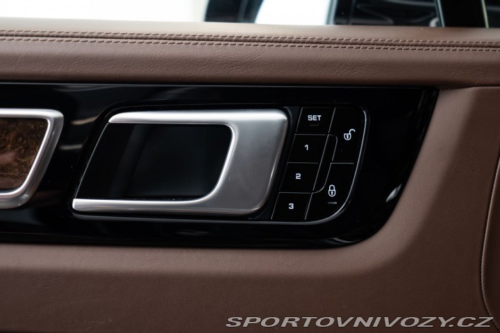 Porsche Cayenne Turbo Approved/Ceramic/Bu 2018