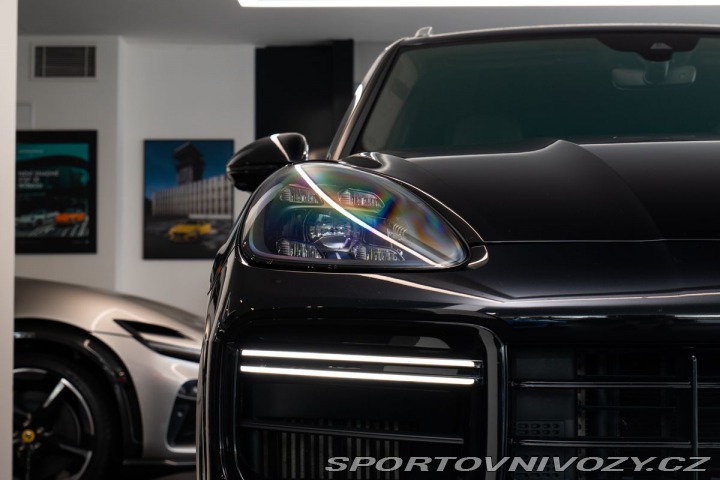 Porsche Cayenne Turbo Approved/Ceramic/Bu 2018