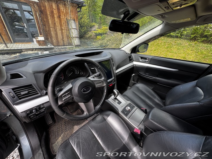 Subaru Ostatní modely Outback 2012