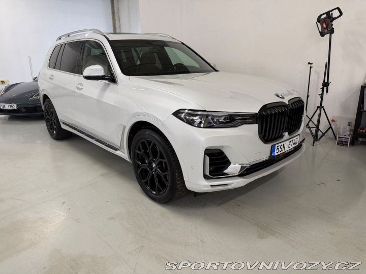 BMW X7 60i 2019